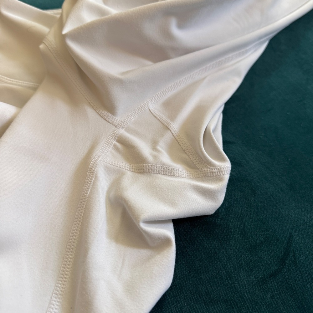 Vie Active White Macrame Crochet Side Leggings Small Athleisure Activewear‎ - Picture 8 of 9